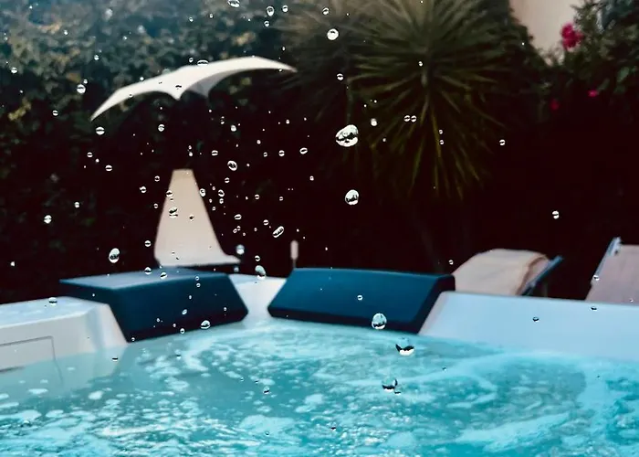 Pinea Bed & Breakfast